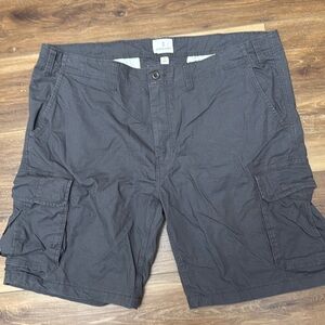 Mutual weave cargo shorts.